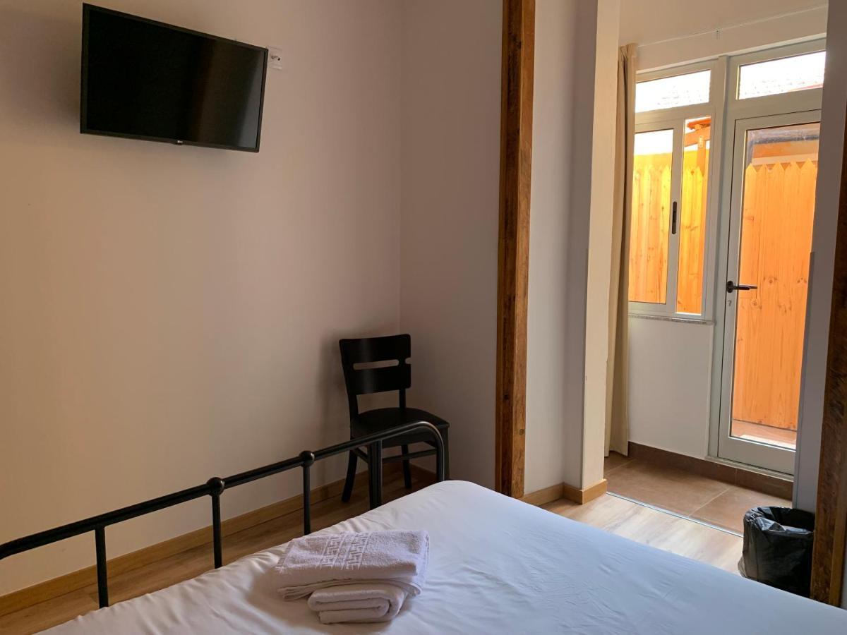 Quimpecavel Hotel Figueira da Foz Buitenkant foto